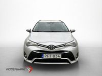 Begagnad Toyota Avensis Active 147 HK (108 kW) 2016 Silver Kombi