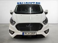 Begagnad Ford Tourneo Custom 131 HK (96 kW) 2019 Vit Van