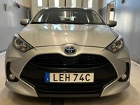 begagnad Toyota Yaris Hybrid CVT Euro 6