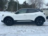 Begagnad Opel Mokka Ultimate 130 HK (95 kW) 2024 White jade SUV