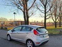 Begagnad Ford Fiesta 80 HK (58 kW) 2014 Halvkombi