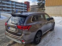 Begagnad Mitsubishi Outlander 224 HK (164 kW) 2019 SUV