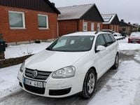 Begagnad VW Golf VI 102 HK (75 kW) 2009 Halvkombi