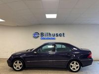 Begagnad Mercedes C320 Avantgarde 218 HK (160 kW) 2002 Mörkblå (blå) Sedan