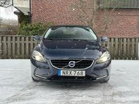 Begagnad Volvo V40 116 HK (85 kW) 2014 Blå Halvkombi