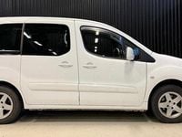 Begagnad Peugeot Partner Tepee 120 HK (88 kW) 2014 Vit Minibuss