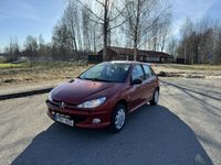 begagnad Peugeot 206 1,4. SoV däck, Välomhändertagen, Ekonomiskbil