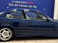 Begagnad BMW M3 243 HK (178 kW) 1995 Mörkblå