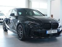 Begagnad BMW M135 Comfort Edition 306 HK (225 kW) 2023 Svart Halvkombi