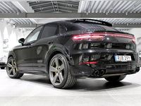 Begagnad Porsche Cayenne Turbo S 549 HK (403 kW) 2022 Svart SUV