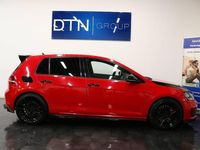 Begagnad VW Golf VII GTI 230 HK (169 kW) 2015 Röd Halvkombi