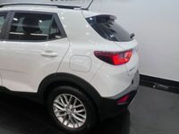 begagnad Kia Stonic 1.0 T-GDI DCT Euro 6 Back-Kamera