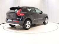 begagnad Volvo XC40 T2 129hk Momentum VOC Sensorer Värmare Farthållare