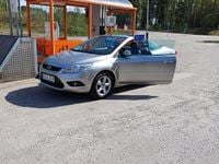 Begagnad Ford Focus 100 HK (73 kW) 2008 Luna metallic (grå/champagne metallic)