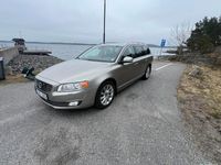 begagnad Volvo V70 D4 AWD Geartronic Summum Euro 5