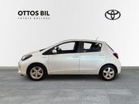 Begagnad Toyota Yaris Hybrid Active 102 HK (75 kW) 2016 Grå Halvkombi