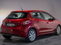 begagnad Peugeot 208 5-dörrar 1.2 VTi / LÅGA MIL/ NY KAMREM