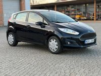 Begagnad Ford Fiesta Trend 82 HK (60 kW) 2013 Röd Halvkombi