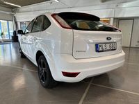begagnad Ford Focus 5-dörrars 1.6 TDCi Euro 5 Nyservad Låg skatt