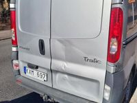 begagnad Renault Trafic Skåpbil 2.9t 2.0 dCi Euro 4