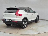 Begagnad Volvo XC40 Core 169 kW (231 HK) 2023 Vit SUV