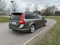 begagnad Volvo V70 2.5T Flexifuel DRIVe Geartronic Momentum, R-Design