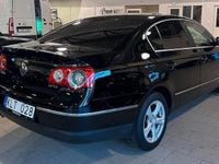 Begagnad VW Passat Sportline 170 HK (125 kW) 2008 Svart Sedan