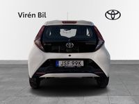 begagnad Toyota Aygo 1.0 VVT-i 5D X-Play Vinterhjul