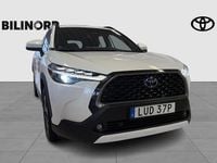 Begagnad Toyota Corolla Cross Executive 200 HK (147 kW) 2022 Vit SUV