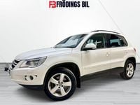 Begagnad VW Tiguan Track & Field 140 HK (102 kW) 2010 Vit SUV