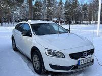 Begagnad Volvo V60 CC 150 HK (110 kW) 2018 Kombi