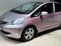 Begagnad Honda Jazz 99 HK (72 kW) 2009 Röd Halvkombi