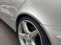 Begagnad Mercedes E200 163 HK (119 kW) 2005