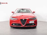 begagnad Alfa Romeo Giulia 2.2 JTD 16V 150HK NAVIGATOR EL-STOLAR
