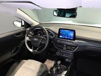 begagnad Ford Focus Kombi Active 1.0 EcoBoost Adaptiv farthåll 2020, Kombi