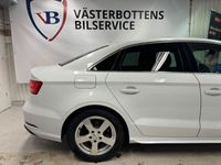 begagnad Audi A3 Sedan 2.0 TDI S Tronic Comfort Euro 6/SoV/Drag