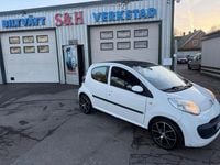 Begagnad Citroën C1 68 HK (50 kW) 2008 Vit Halvkombi