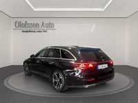 Begagnad Mercedes E300 Avantgarde 313 HK (230 kW) 2024 Svart Kombi