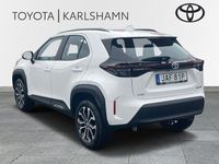begagnad Toyota Yaris Cross Hybrid 1,5 e-CVT Active Plus 2023, Halvkombi