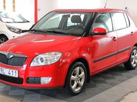 begagnad Skoda Fabia 1.6 TipTronic /Autmoat /Lågmil /P-Sensor /105hk