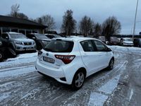 begagnad Toyota Yaris Hybrid AUT 5DR ACTIVE CARPLAY EU6 2-ÅRS GARANTI