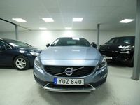 Begagnad Volvo V60 CC Summum 150 HK (110 kW) 2017 Blå Kombi