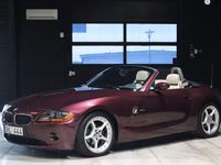 Begagnad BMW Z4 192 HK (141 kW) 2003 Mörkröd Cab