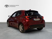 Begagnad Toyota Yaris 2021 Röd Halvkombi