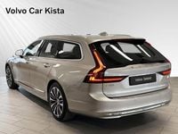Begagnad Volvo V90 Core 397 HK (291 kW) 2022 Grå Kombi
