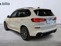 begagnad BMW X5 xDrive45e M Sport Laser Kolfiber Drag H/K Komfortstol