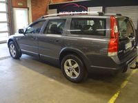 begagnad Volvo XC70 2.5T (210hk) AWD / Bluetooth / Drag / Nyservad & Ny Besiktad M.M