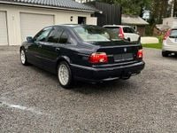 Begagnad BMW 540 286 HK (210 kW) 2000 Orientblau Sedan