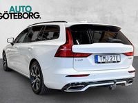 Begagnad Volvo V60 R-Design 303 HK (222 kW) 2019 Vit Kombi
