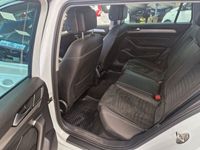 begagnad VW Passat Sportscombi 2.0 TDI,4-M, Elegance, NAV,